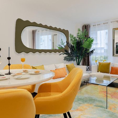 Explore The Most Exquisite West-End From A Harrods Family And Couple Home Лондон Экстерьер фото